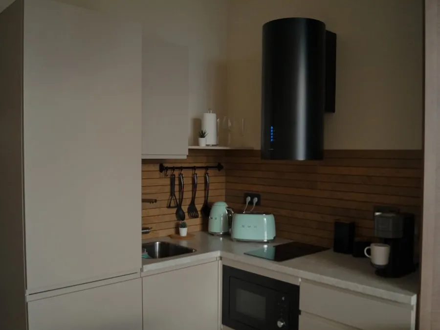 Compact kitchen island in a small Bath kitchen